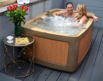 RotoSpa DuoSpa S240 2-3 person hot tub 24 jets hard shell Refurbished with Warranty - Image 7
