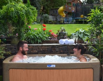 RotoSpa DuoSpa S240 2-3 person hot tub 24 jets hard shell Refurbished with Warranty - Image 3